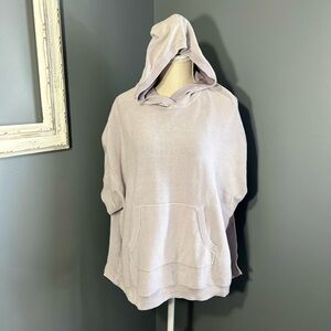 Barefoot Dreams Sunbleached Hooded Poncho One Size Soft Violet. NWT Oversized